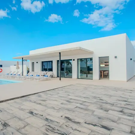 Blancazul Magec Villa *